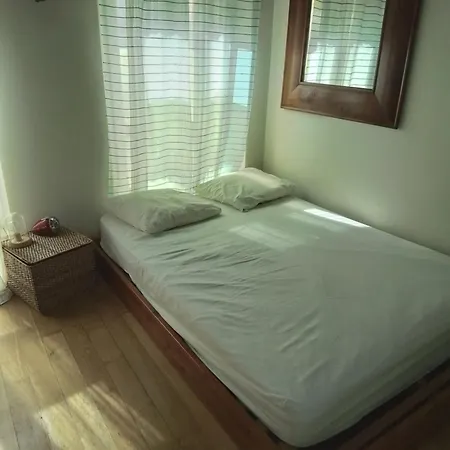 Apartament Dans Le Marais Avec Terrasse