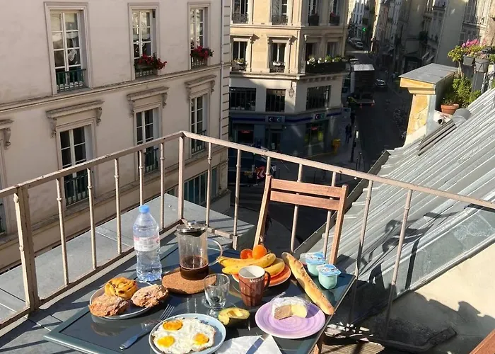 Apartment Dans Le Marais Avec Terrasse *